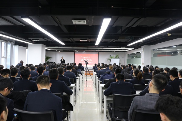 2019年，聯(lián)測(cè)“新征程，大未來”年終盛典